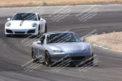 media/Jun-01-2025-CalClub SCCA (Sun) [[eae223c5dd]]/Group 1/Track Event 4/